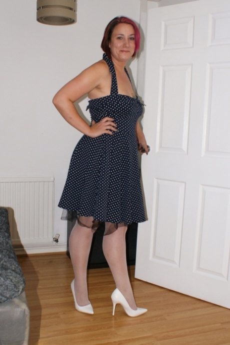 short hair mature milf xxx pic