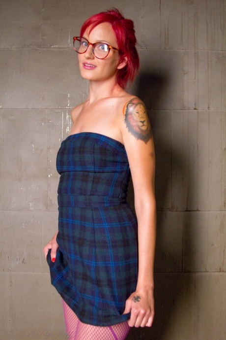 Phoenix Askani best model photo