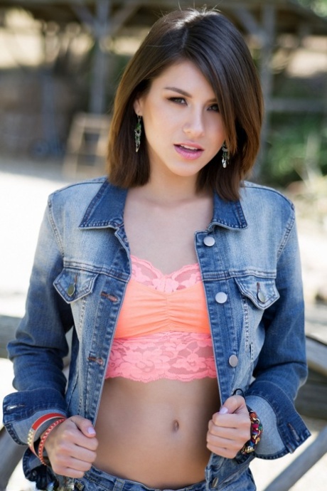 Shyla Jennings star pretty photo