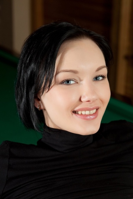Loreen Ahe model porn image