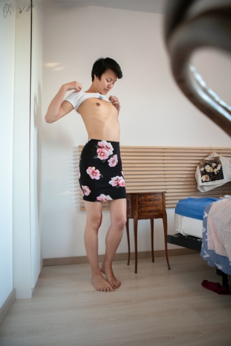 short hair asian lesbian sexy nudes galleries