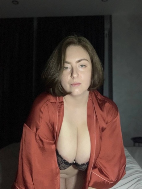 bbw brunette latina adult gallery