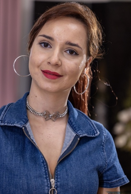 Zeynep Rossa top actress img