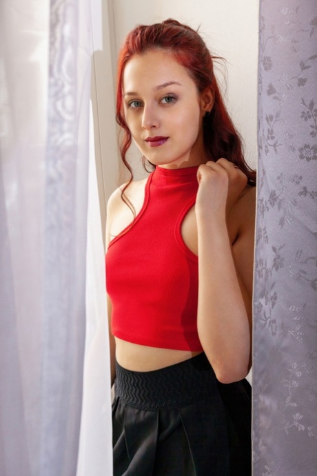 redhead mini skirt free naked pics